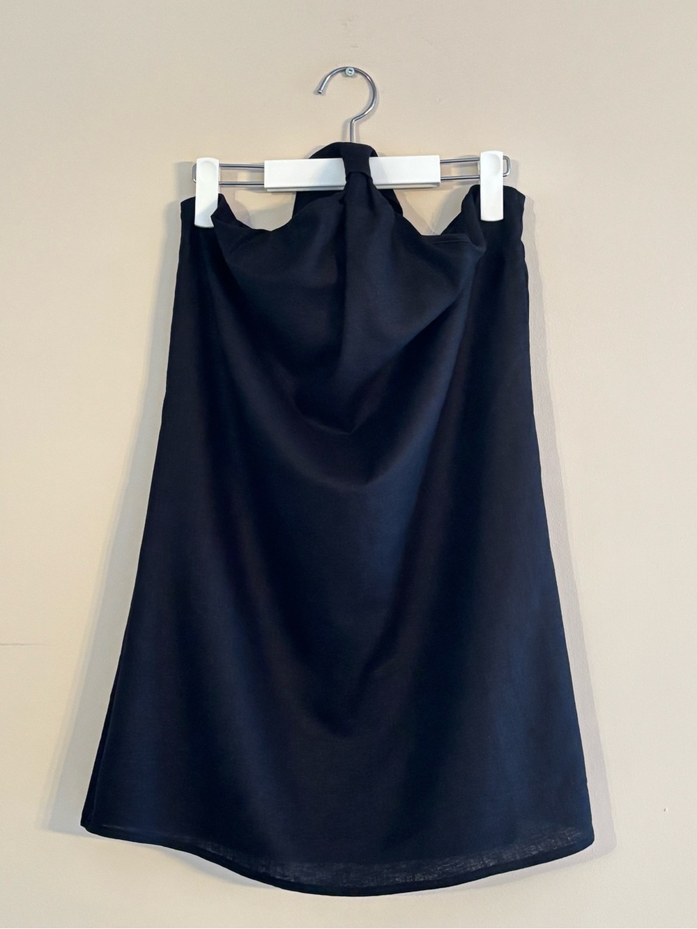 BNWOT ReMADE by UO Knotted Micro-Mini Halter Dress Medium Black Linen/EcoVero™